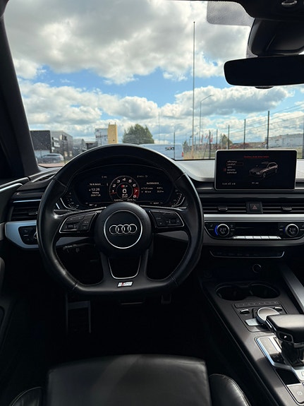 Audi S4 8 of 10