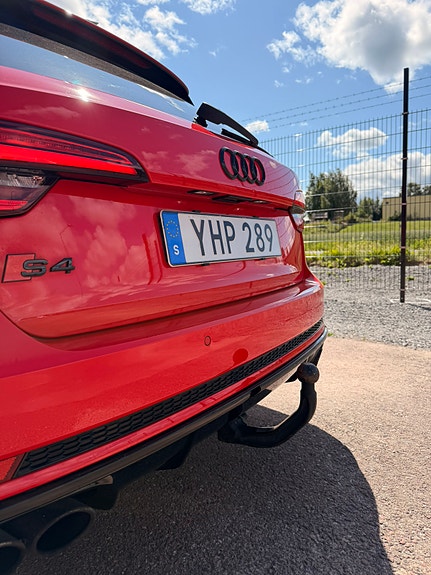 Audi S4 5 of 10
