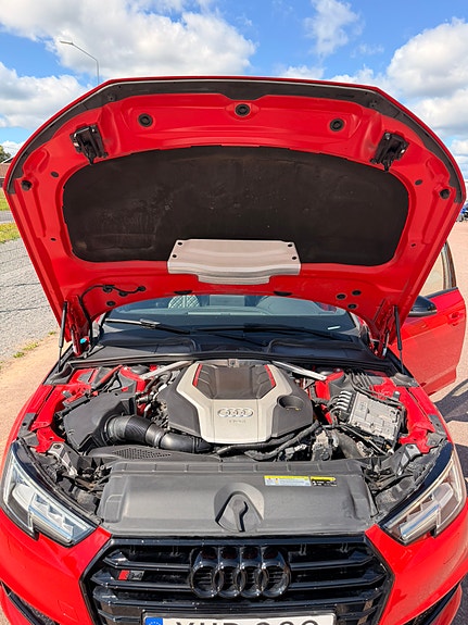Audi S4 9 of 10