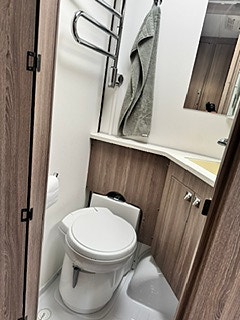 KABE Royal 600 GLE KS 11 of 16