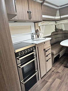 KABE Royal 600 GLE KS 9 of 16
