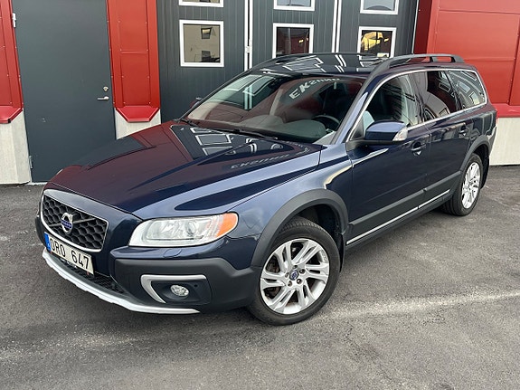 Volvo XC70 3 of 22