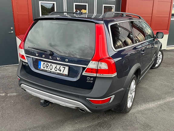 Volvo XC70 5 of 22