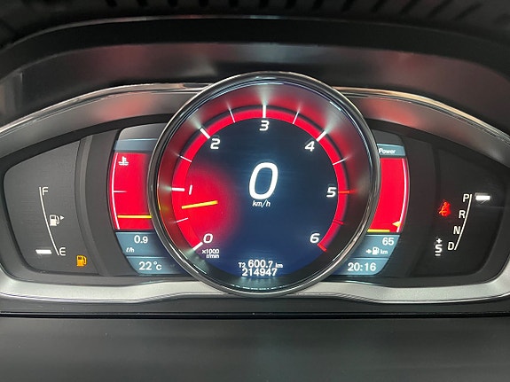 Volvo XC70 15 of 22