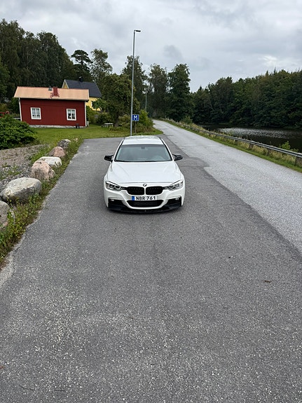 BMW 320d 4 of 7