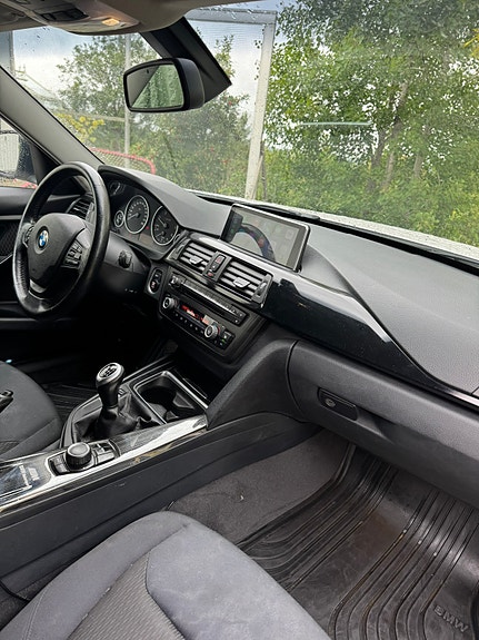 BMW 320d 7 of 7