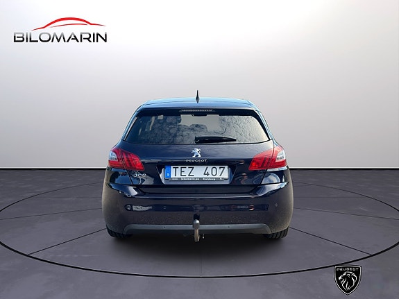 Peugeot 308 4 of 15