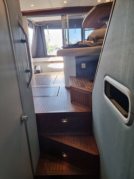 Sea-ray-345-flybridge "Höstpris innan upptagning, båtvagn ingår" 10 of 20