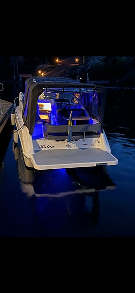 Sea Ray 250 Sundancer 6 of 17