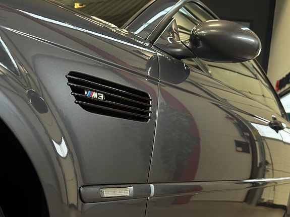 BMW M3 18 of 22