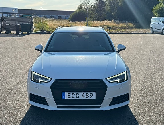 Audi A4 2 of 12