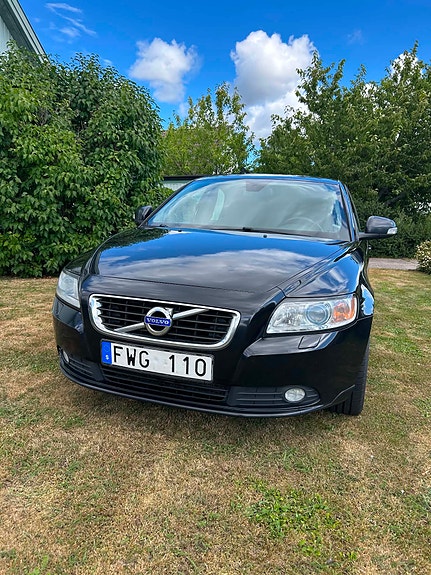 Volvo S40 3 of 7