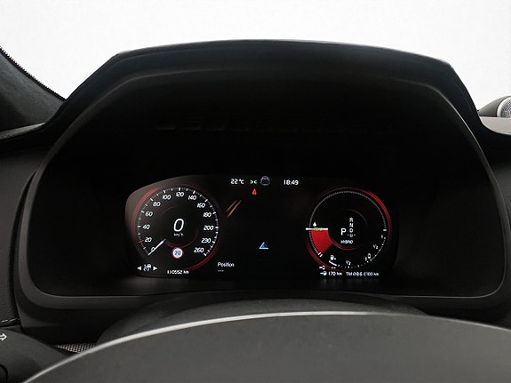 Volvo XC90 18 of 30