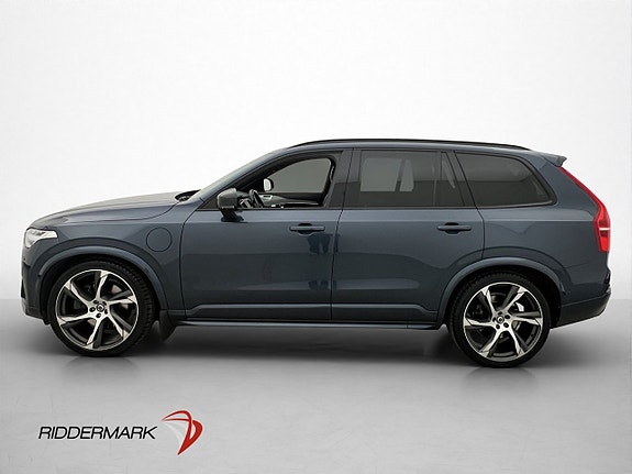 Volvo XC90 4 of 30