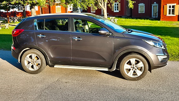 Kia Sportage 3 of 10