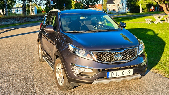 Kia Sportage 2 of 10
