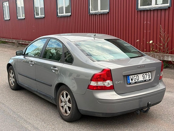 Volvo S40 5 of 9