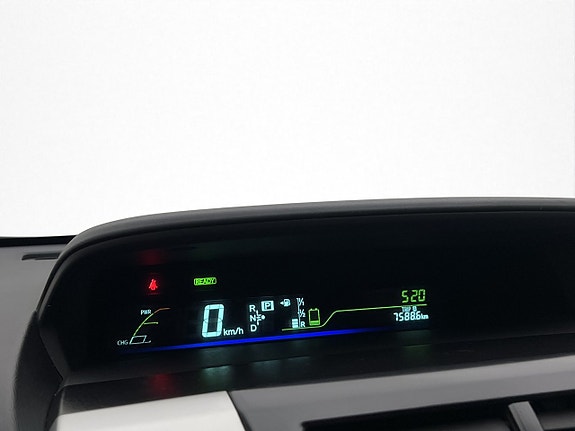 Toyota Prius+ 19 of 30
