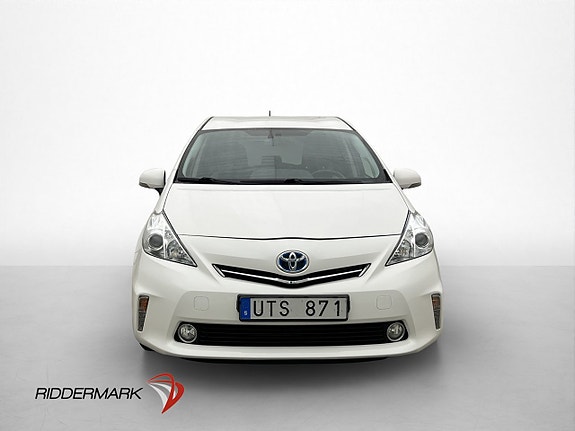 Toyota Prius+ 2 of 30