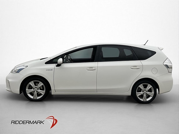 Toyota Prius+ 4 of 30