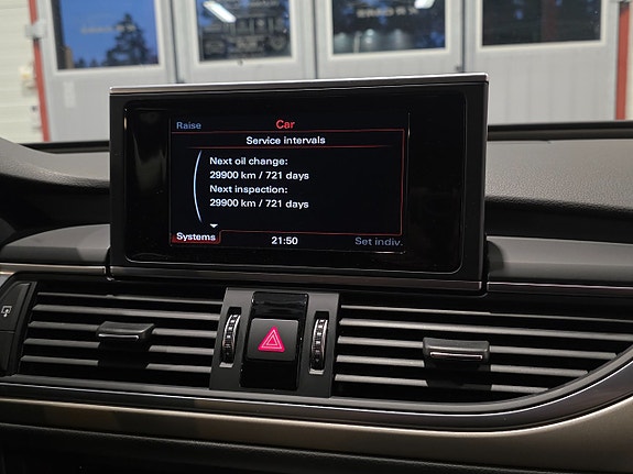 Audi A6 allroad 19 of 22