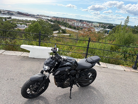 Yamaha MT-07 4 of 4