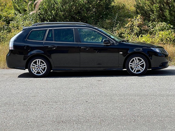 Saab 9-3 8 of 16