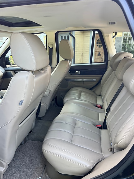 Land Rover Range Rover Sport 13 of 16