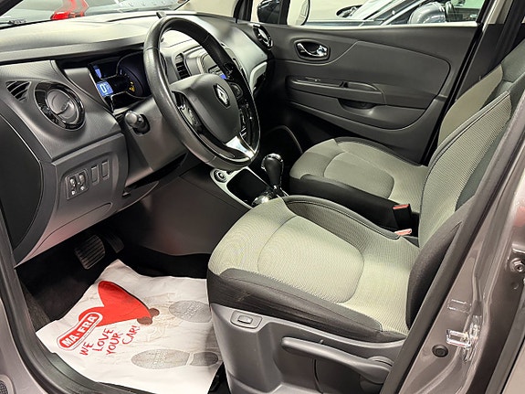 Renault Captur 17 of 21