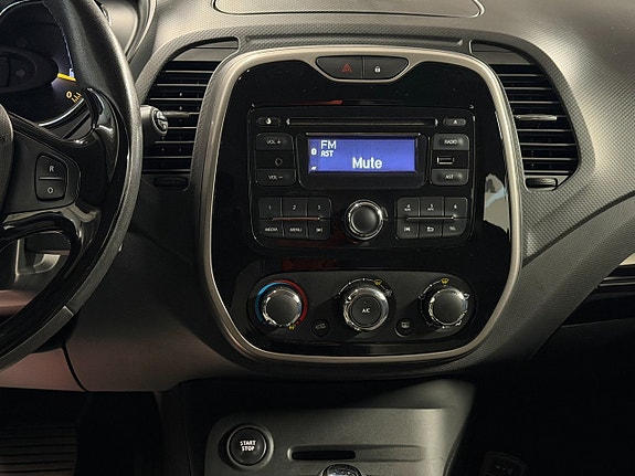 Renault Captur 15 of 21