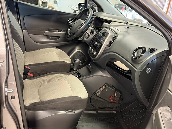 Renault Captur 18 of 21