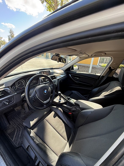 BMW 320d 8 of 10