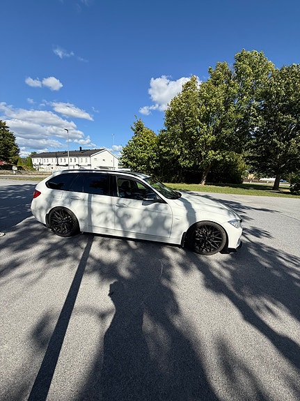 BMW 320d 5 of 10