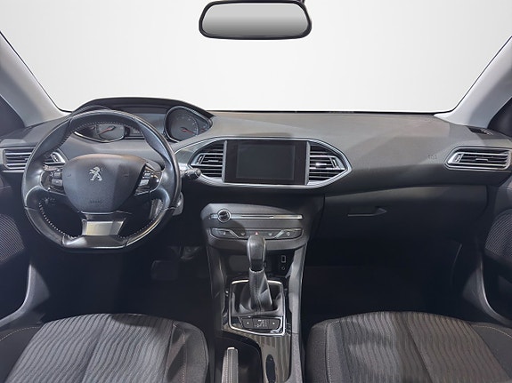 Peugeot 308 11 of 29