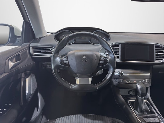 Peugeot 308 15 of 29