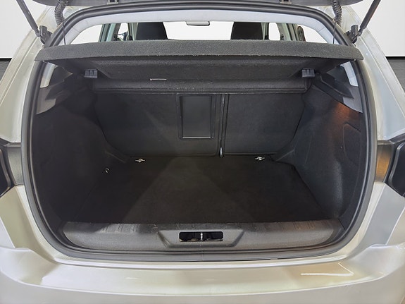 Peugeot 308 9 of 29