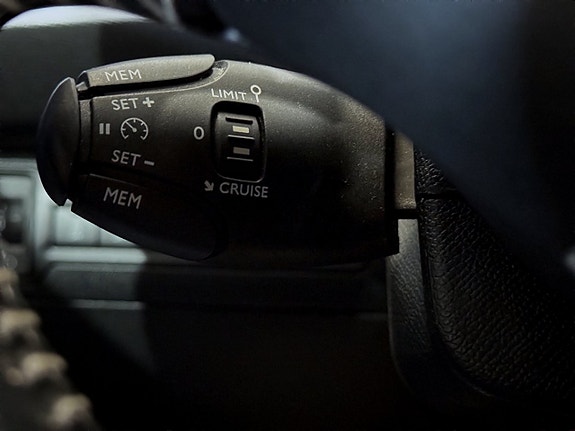 Peugeot 308 22 of 29