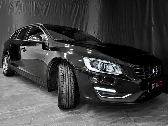 Volvo V60 6 of 30