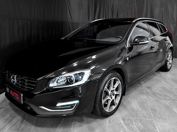 Volvo V60 3 of 30
