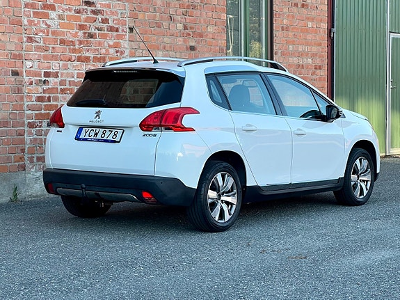 Peugeot 2008 7 of 20