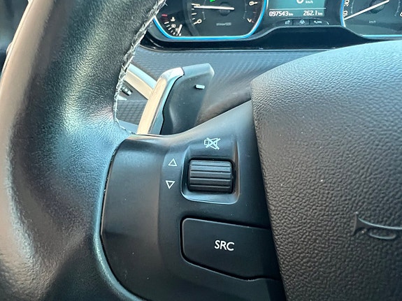 Peugeot 2008 16 of 20