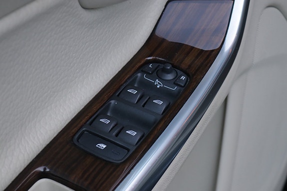 Volvo V60 9 of 22