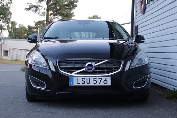 Volvo V60 22 of 22