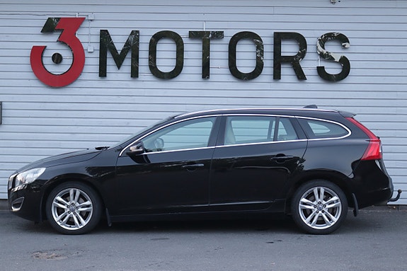 Volvo V60 4 of 22