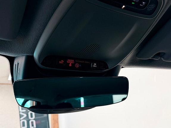 Volvo XC40 19 of 22
