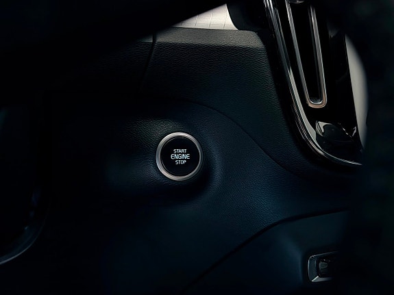 Volvo XC40 17 of 22