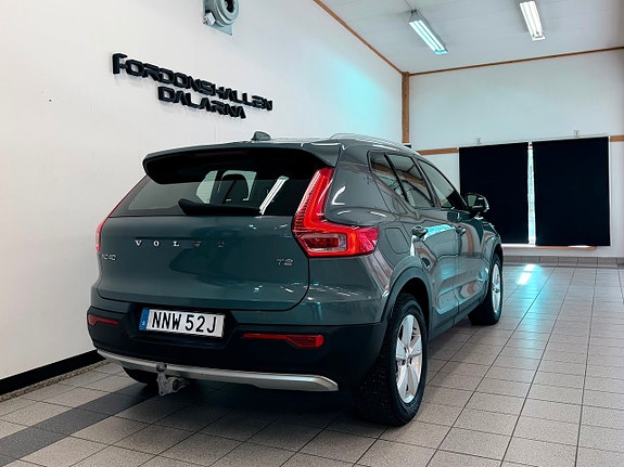 Volvo XC40 7 of 22