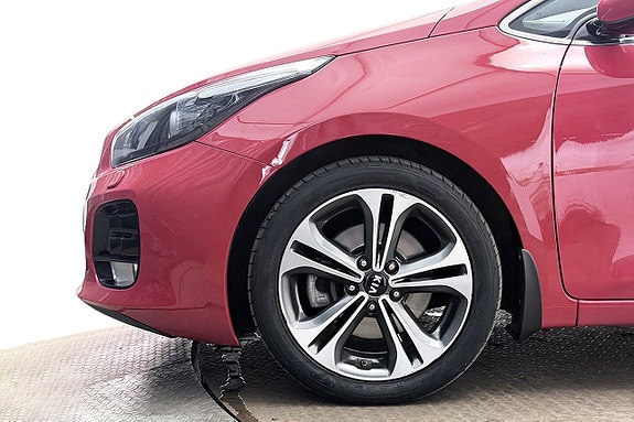 Kia Ceed 11 of 30