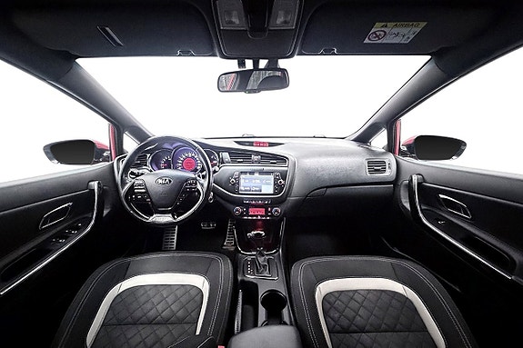 Kia Ceed 15 of 30