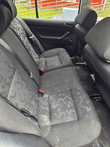 Volkswagen Golf IV 7 of 14